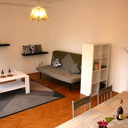Castle Stallion Apartment Budapest Luaran gambar