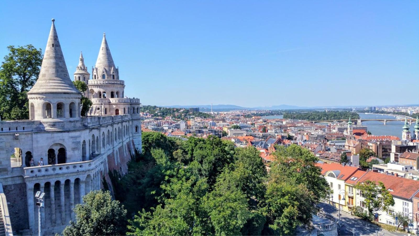 Castle Stallion Apartment Budapest Luaran gambar